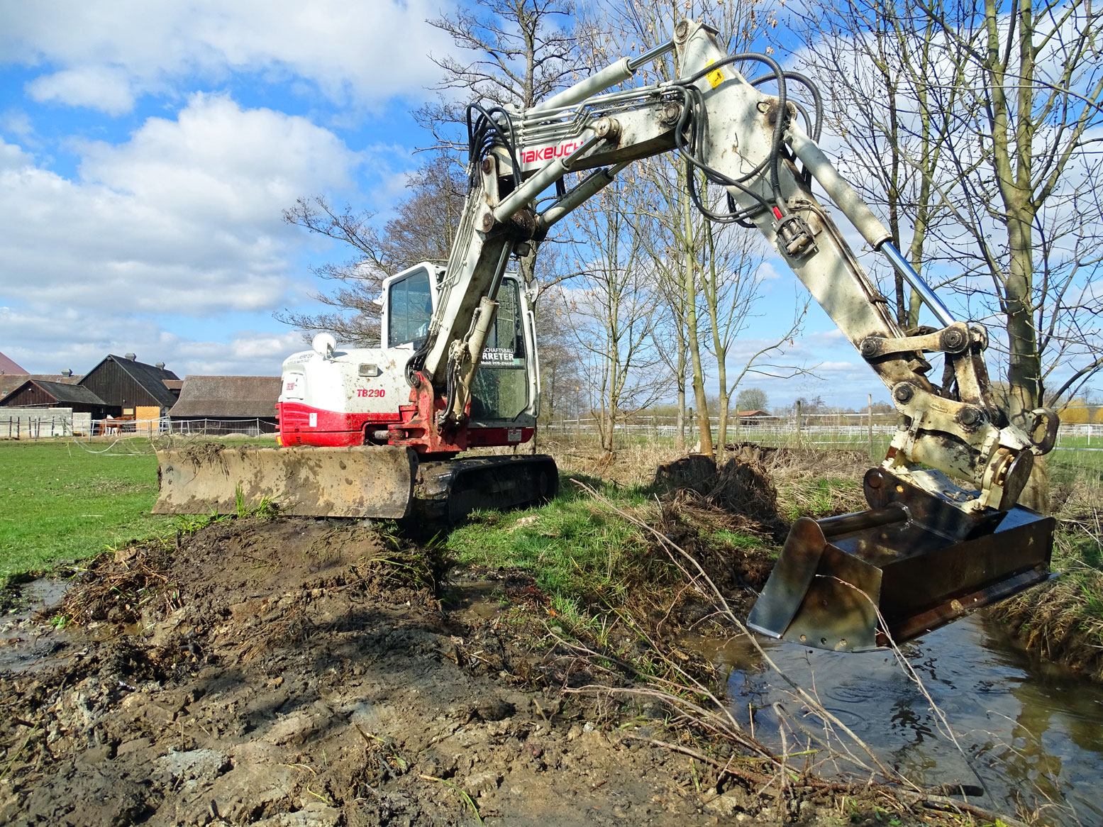 grabenpflege neunhof bagger